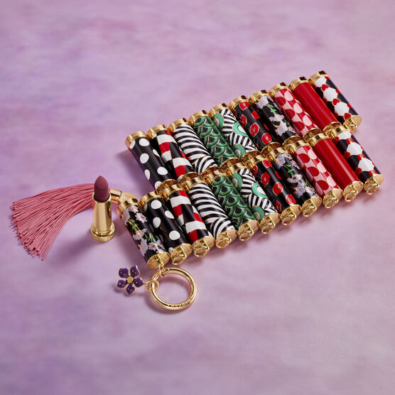 CH MAKE UP BATOM BLUR 793 PLUM POWER
